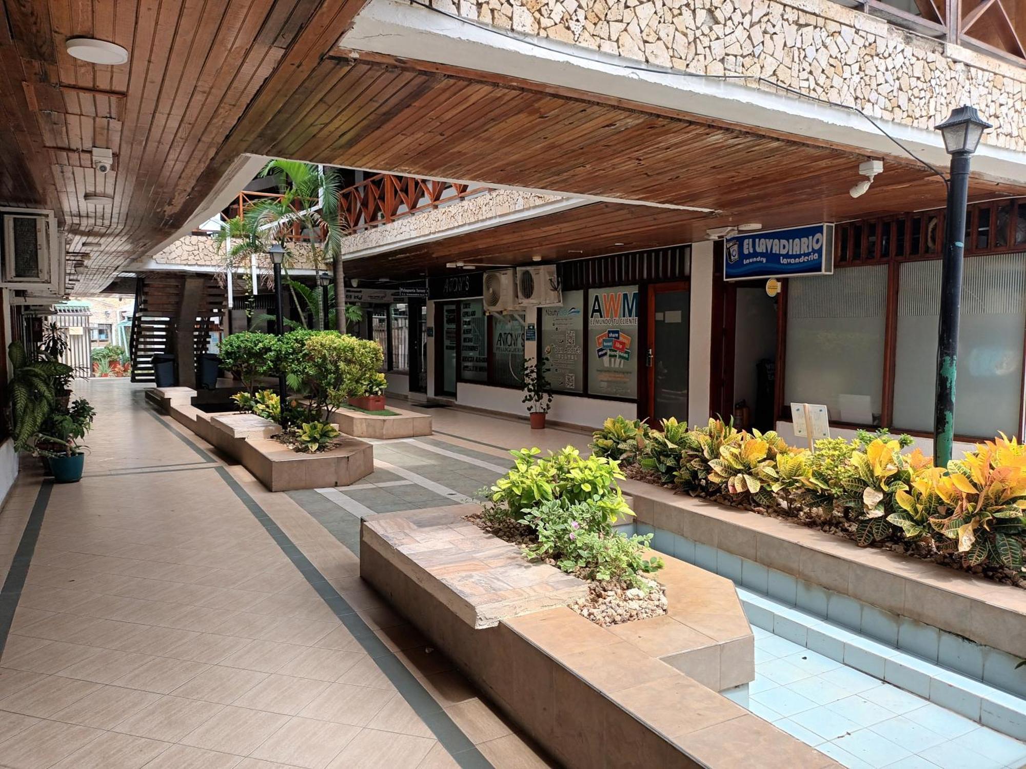 Confortable Y Central Habitacion A 1 Cuadra De La Playa Apartment San Andrés Exterior foto
